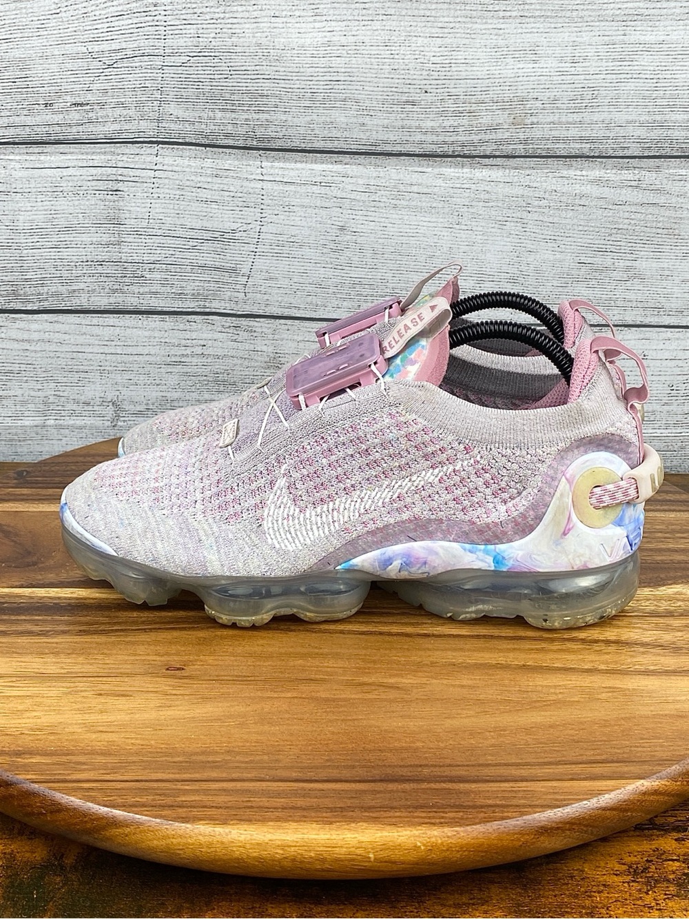 Nike Air VaporMax 2020 Flyknit Light Arctic Pink Shoe CT1933-500 Womens Size 9.5